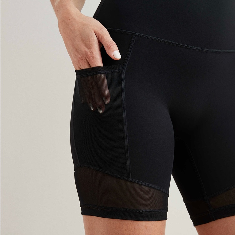 Aerie Move Mesh High Waisted Bike Short